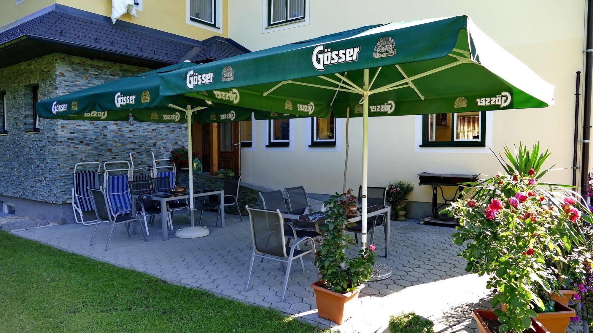 Gasthof Zur Gams Donnersbachwald Bagian luar foto